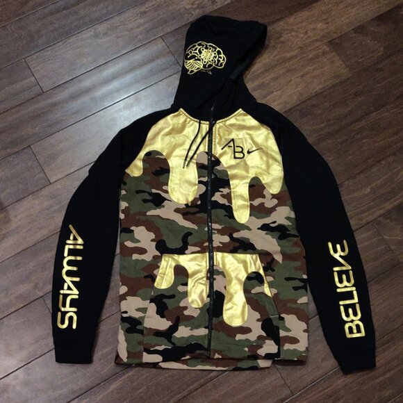 Nike Doernbecher Aiden Barber Camo Full Zip Hoodie NWOT SIZE MEDIUM - Picture 2 of 11